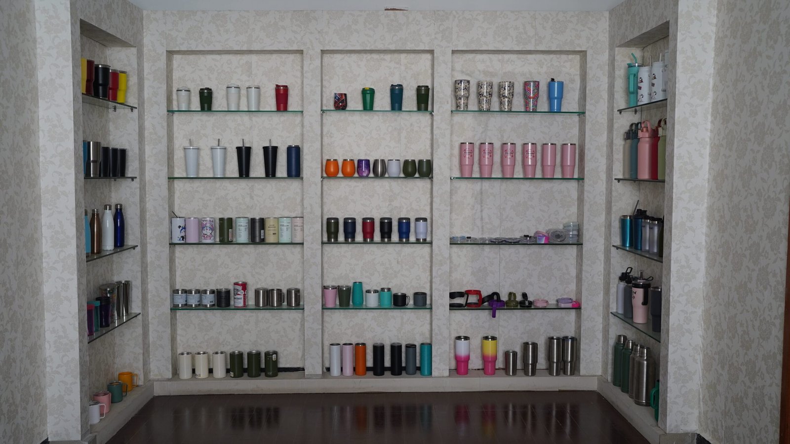 sample room